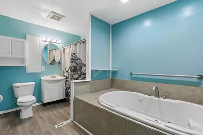7256 Bernard Avenue, Cincinnati, OH 45231 - Photo 9