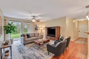 120 Carrington Ln, Loveland, OH 45140 - Photo 3