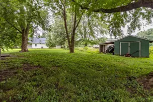 860 Lorelei Dr, Perry Township, OH 45118 - Photo 9