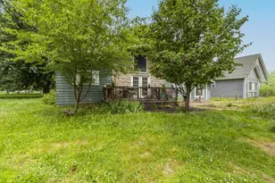 860 Lorelei Dr, Perry Township, OH 45118 - Photo 1