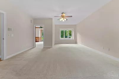 9761 Farmstead Drive, Symmes Township, OH 45140 - Photo 13