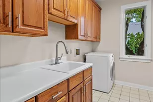 9761 Farmstead Dr, Symmes Township, OH 45140 - Photo 39