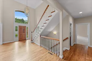 9761 Farmstead Dr, Symmes Township, OH 45140 - Photo 11