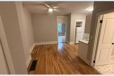 2309 W Clifton Avenue, Cincinnati, OH 45219 - Photo 9