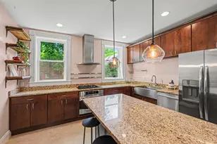 4255 Williamson Pl, Cincinnati, OH 45223 - Photo 9