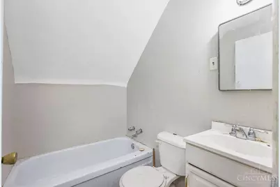 3414 Woodburn Avenue, Cincinnati, OH 45207 - Photo 15