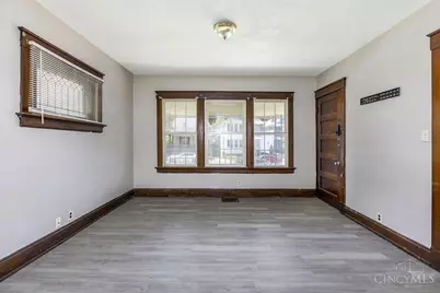3414 Woodburn Avenue, Cincinnati, OH 45207 - Photo 31