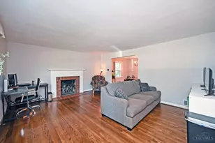 2590 Bonnie Dr, Cincinnati, OH 45230 - Photo 7
