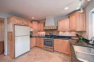 2590 Bonnie Dr, Cincinnati, OH 45230 - Photo 15