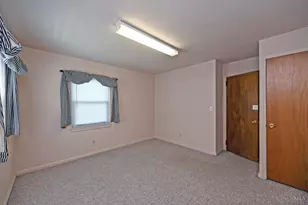 5925 Glenway Ave, Cincinnati, OH 45238 - Photo 11