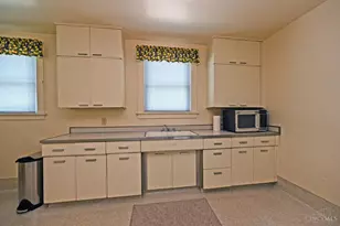 5925 Glenway Ave, Cincinnati, OH 45238 - Photo 29