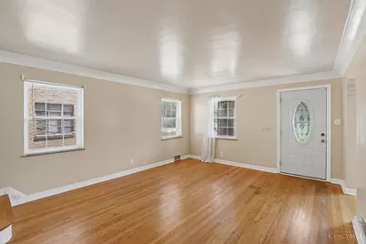 2652 Cedarbrook Drive, Golf Manor, OH 45237 - Photo 5
