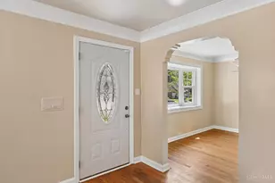 2652 Cedarbrook Dr, Golf Manor, OH 45237 - Photo 3