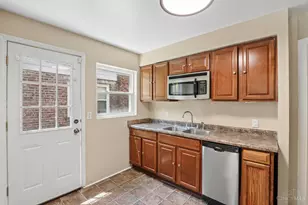 2652 Cedarbrook Dr, Golf Manor, OH 45237 - Photo 17