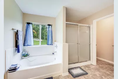 1157 Arbor Springs Drive, Hamilton, OH 45013 - Photo 17