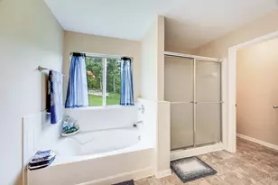 1157 Arbor Springs Dr, Hamilton, OH 45013 - Photo 17