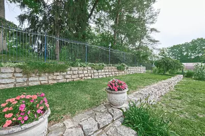 2443 Hunt Road, Reading, OH 45215 - Photo 37