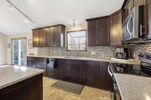 6534 Timberwolf Ct, West Chester, OH 45069 - Photo 9