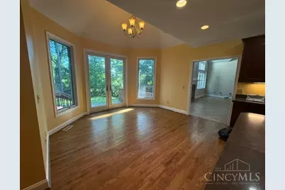 5776 Kensington Ridge Drive, Anderson Township, OH 45230 - Photo 13
