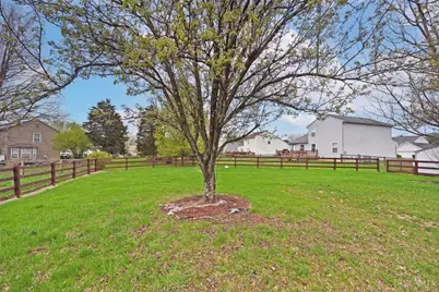 1559 Clearbrook Lane, Batavia Township, OH 45102 - Photo 5