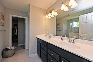 366 Brier Creek Dr, Miami Township, OH 45140 - Photo 23