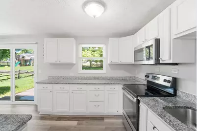 8739 Exeter Place, Deerfield Township, OH 45039 - Photo 9
