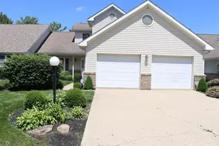 124 Deer Trail Dr, Eaton, OH 45320 - Photo 1