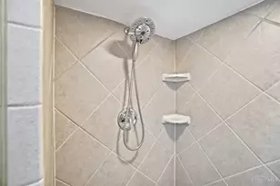 4157 Paxton Woods Ln, Cincinnati, OH 45209 - Photo 53