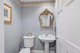 10275 Stablehand Dr, Symmes Township, OH 45242 - Photo 9