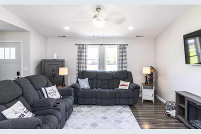 1038 Pansy Pike, Blanchester, OH 45107 - Photo 5