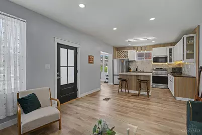 2855 Shaffer Avenue, Cincinnati, OH 45211 - Photo 9