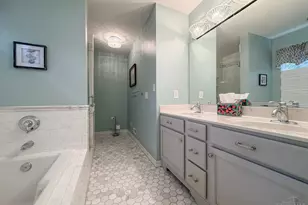 6250 Deerhaven Ln, Miami Township, OH 45140 - Photo 15