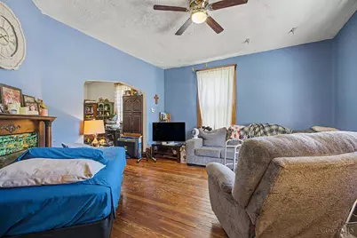 228 Central Avenue, Cincinnati, OH 45215 - Photo 3