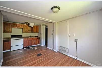 1899 Biegler Street, Cincinnati, OH 45214 - Photo 9