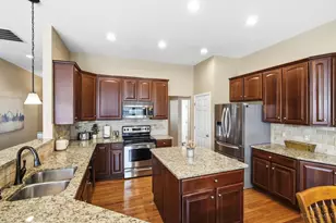1126 Hayward Cir, Miami Township, OH 45150 - Photo 27