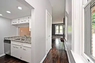 945 Parkside Pl, Cincinnati, OH 45202 - Photo 9