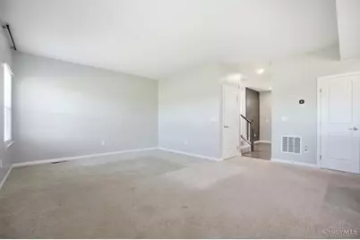 5989 Outlook Court, Hamilton Township, OH 45152 - Photo 9