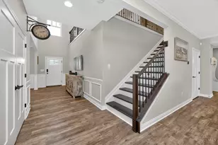 8101 Taffy Dr, West Chester, OH 45069 - Photo 5