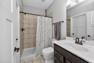 8101 Taffy Dr, West Chester, OH 45069 - Photo 25