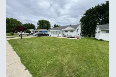 1107 Leesburg Avenue, Washington Court Hous, OH 43160 - Photo 3