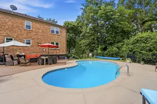 8038 New Brunswick Dr, West Chester, OH 45241 - Photo 7