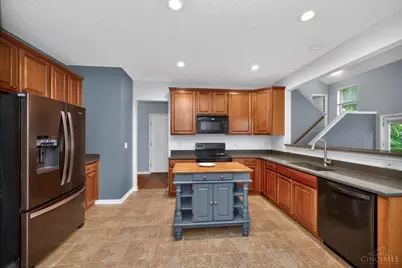 218 Heffron Circle, Hamilton Township, OH 45039 - Photo 13