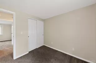 11512 Pippin Rd, Colerain Township, OH 45231 - Photo 15