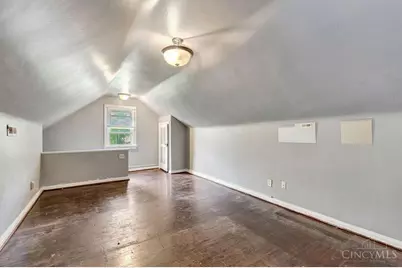 6820 Vinewood Avenue, Cincinnati, OH 45227 - Photo 15
