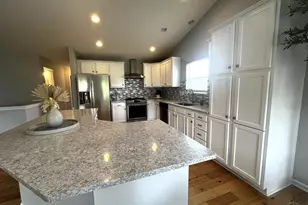 295 Rachel Ln, Monroe, OH 45050 - Photo 9