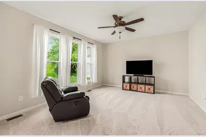 6887 Erie Drive, Maineville, OH 45039 - Photo 11