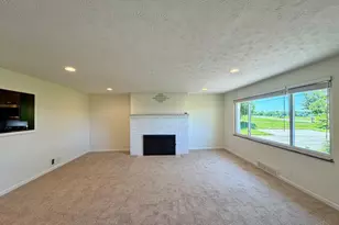 7350 Barret Rd, West Chester, OH 45069 - Photo 11