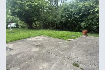 9585 Ridgemoor Avenue, Colerain Township, OH 45231 - Photo 11