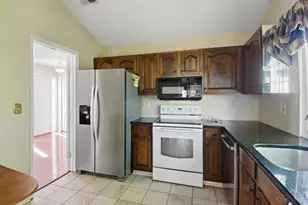 6 Devon Ct, Fairfield, OH 45014 - Photo 11