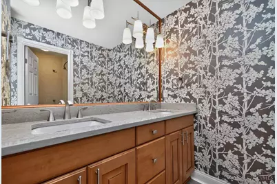 6643 Greenoak Drive, Green Township, OH 45248 - Photo 23